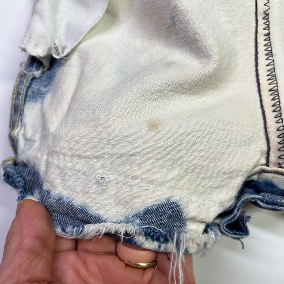 Vintage Oshkosh B'Gosh Vestbak Shortalls 6M? Distressed Overalls Made in USA - Picture 6 of 10